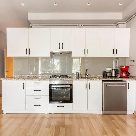 Apartment Missafir Outstanding Flat With Excellent Location Near Nisantasi And Trendy Attractions In Besiktas *